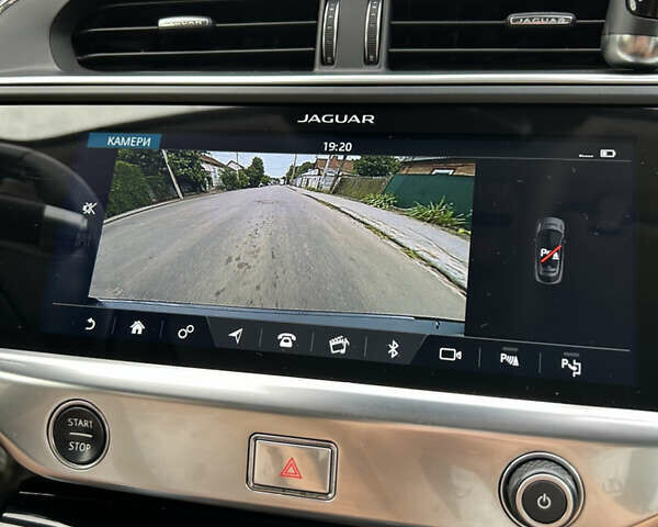 Черный Ягуар I-Pace, объемом двигателя 0 л и пробегом 62 тыс. км за 25999 $, фото 14 на Automoto.ua