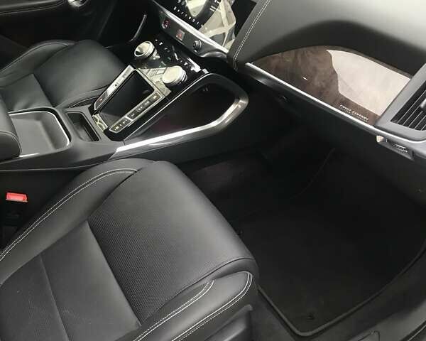 Чорний Ягуар I-Pace, об'ємом двигуна 0 л та пробігом 68 тис. км за 27500 $, фото 22 на Automoto.ua