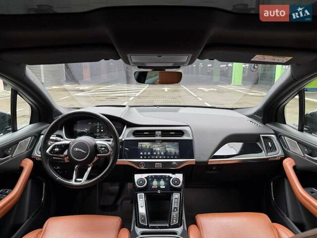 Чорний Ягуар I-Pace, об'ємом двигуна 0 л та пробігом 75 тис. км за 32990 $, фото 31 на Automoto.ua