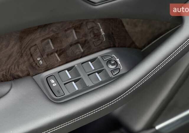 Черный Ягуар I-Pace, объемом двигателя 0 л и пробегом 36 тыс. км за 31999 $, фото 11 на Automoto.ua