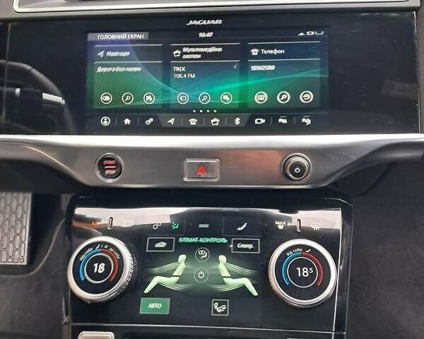 Черный Ягуар I-Pace, объемом двигателя 0 л и пробегом 180 тыс. км за 22500 $, фото 29 на Automoto.ua