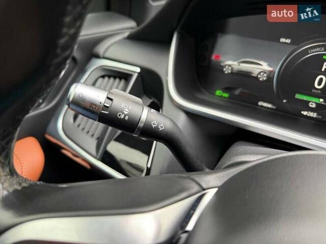 Ягуар I-Pace 2019 в Киеве на Automoto.ua Черный Ягуар I-Pace, объемом двигателя 0 л и пробегом 74 тыс. км за 34990 $, фото 19 на Automoto.ua