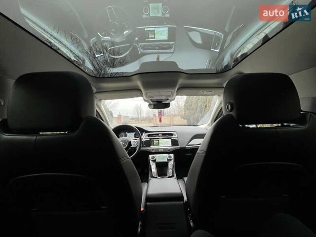 Черный Ягуар I-Pace, объемом двигателя 0 л и пробегом 143 тыс. км за 20500 $, фото 56 на Automoto.ua