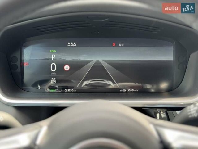 Черный Ягуар I-Pace, объемом двигателя 0 л и пробегом 95 тыс. км за 21500 $, фото 11 на Automoto.ua