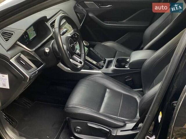 Черный Ягуар I-Pace, объемом двигателя 0 л и пробегом 107 тыс. км за 21900 $, фото 11 на Automoto.ua