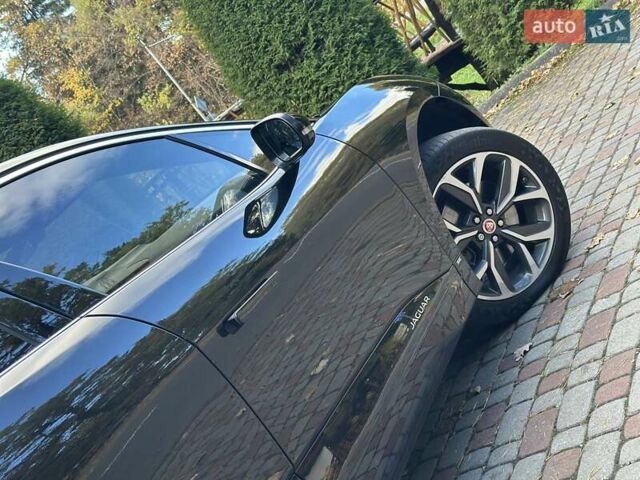 Черный Ягуар I-Pace, объемом двигателя 0 л и пробегом 80 тыс. км за 22750 $, фото 24 на Automoto.ua
