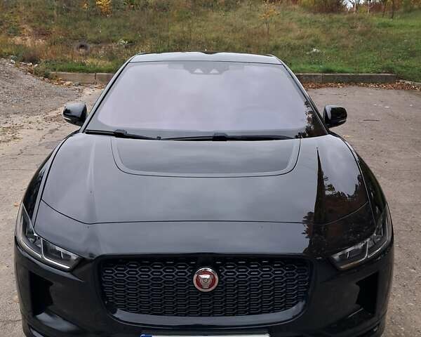 Черный Ягуар I-Pace, объемом двигателя 0 л и пробегом 180 тыс. км за 22500 $, фото 1 на Automoto.ua