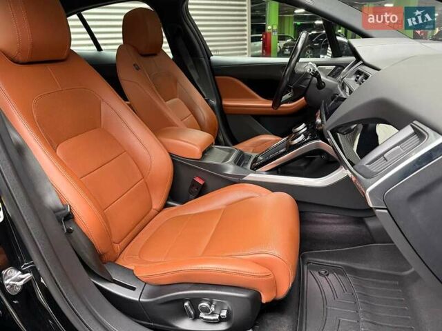 Ягуар I-Pace 2019 в Киеве на Automoto.ua Черный Ягуар I-Pace, объемом двигателя 0 л и пробегом 74 тыс. км за 34990 $, фото 14 на Automoto.ua