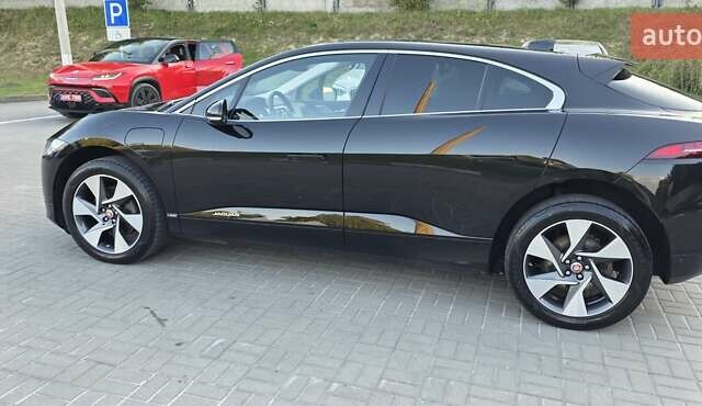 Черный Ягуар I-Pace, объемом двигателя 0 л и пробегом 94 тыс. км за 23500 $, фото 35 на Automoto.ua