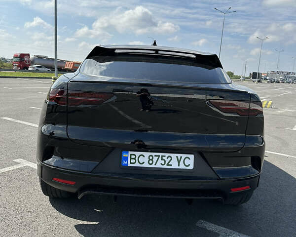 Черный Ягуар I-Pace, объемом двигателя 0 л и пробегом 74 тыс. км за 28800 $, фото 8 на Automoto.ua