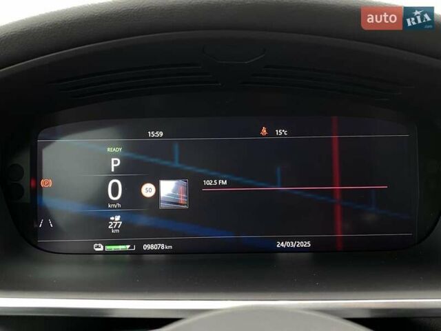 Черный Ягуар I-Pace, объемом двигателя 0 л и пробегом 98 тыс. км за 25200 $, фото 47 на Automoto.ua