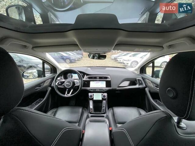 Черный Ягуар I-Pace, объемом двигателя 0 л и пробегом 98 тыс. км за 25200 $, фото 31 на Automoto.ua