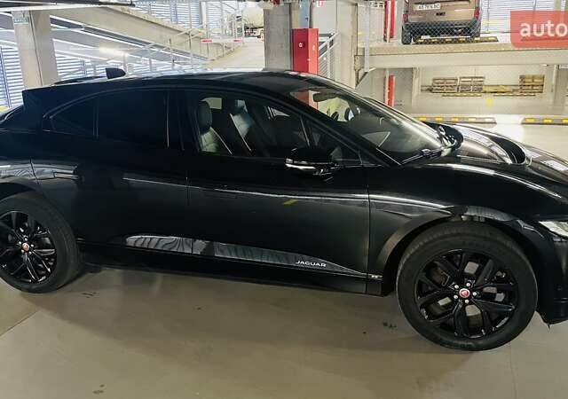 Черный Ягуар I-Pace, объемом двигателя 0 л и пробегом 79 тыс. км за 24300 $, фото 43 на Automoto.ua