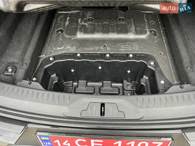 Черный Ягуар I-Pace, объемом двигателя 0 л и пробегом 143 тыс. км за 20500 $, фото 22 на Automoto.ua