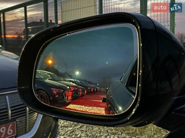 Черный Ягуар I-Pace, объемом двигателя 0 л и пробегом 90 тыс. км за 26900 $, фото 74 на Automoto.ua