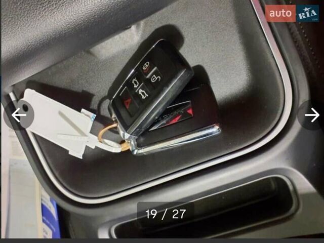 Черный Ягуар I-Pace, объемом двигателя 0 л и пробегом 108 тыс. км за 26000 $, фото 13 на Automoto.ua