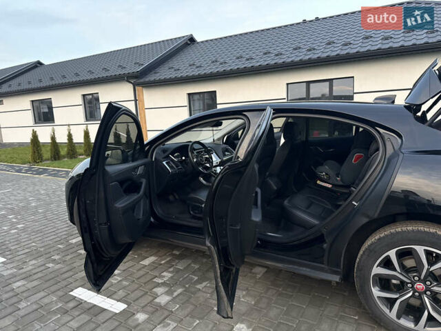 Черный Ягуар I-Pace, объемом двигателя 0 л и пробегом 115 тыс. км за 26800 $, фото 30 на Automoto.ua