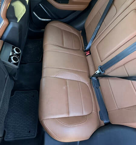 Черный Ягуар I-Pace, объемом двигателя 0 л и пробегом 85 тыс. км за 29000 $, фото 2 на Automoto.ua