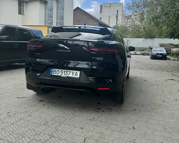 Черный Ягуар I-Pace, объемом двигателя 0 л и пробегом 69 тыс. км за 25900 $, фото 9 на Automoto.ua