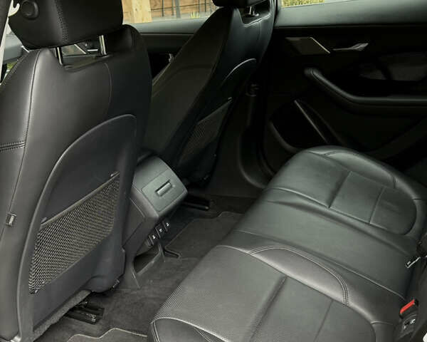 Черный Ягуар I-Pace, объемом двигателя 0 л и пробегом 128 тыс. км за 21550 $, фото 15 на Automoto.ua