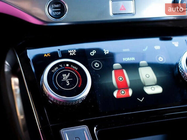 Черный Ягуар I-Pace, объемом двигателя 0 л и пробегом 60 тыс. км за 37000 $, фото 8 на Automoto.ua
