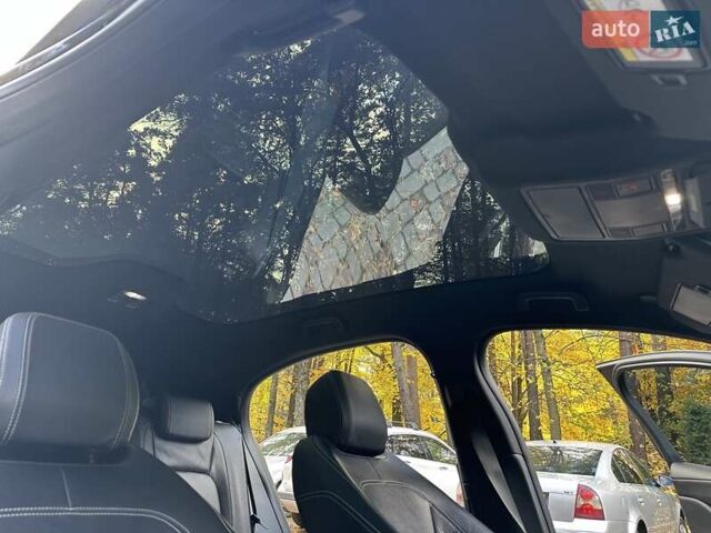 Черный Ягуар I-Pace, объемом двигателя 0 л и пробегом 80 тыс. км за 22750 $, фото 60 на Automoto.ua