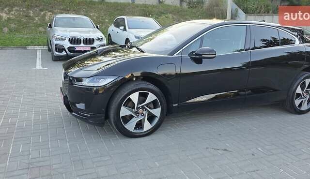 Черный Ягуар I-Pace, объемом двигателя 0 л и пробегом 94 тыс. км за 23500 $, фото 41 на Automoto.ua