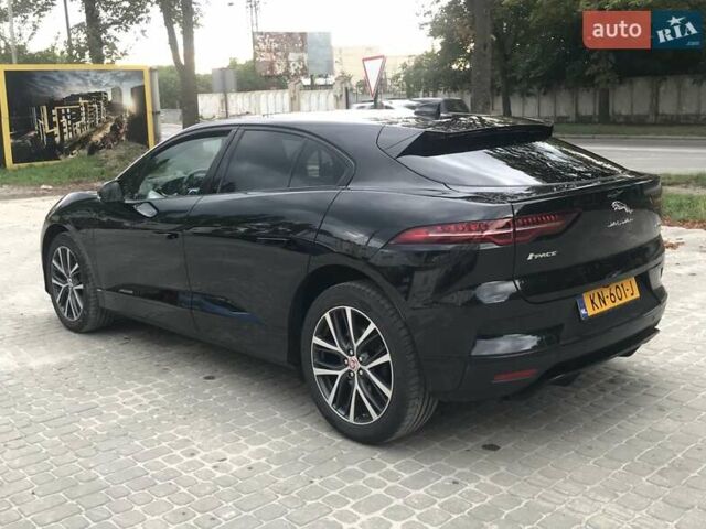 Чорний Ягуар I-Pace, об'ємом двигуна 0 л та пробігом 68 тис. км за 27500 $, фото 7 на Automoto.ua