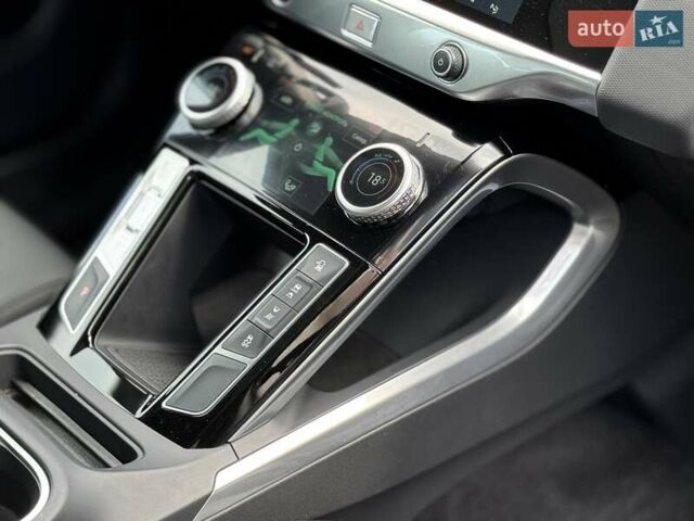 Черный Ягуар I-Pace, объемом двигателя 0 л и пробегом 95 тыс. км за 21500 $, фото 16 на Automoto.ua