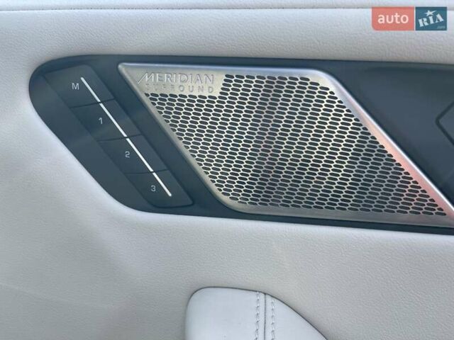 Черный Ягуар I-Pace, объемом двигателя 0 л и пробегом 98 тыс. км за 23900 $, фото 35 на Automoto.ua