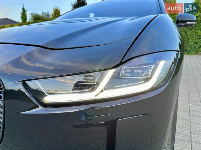 Чорний Ягуар I-Pace, об'ємом двигуна 0 л та пробігом 77 тис. км за 26900 $, фото 30 на Automoto.ua