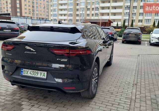 Черный Ягуар I-Pace, объемом двигателя 0 л и пробегом 44 тыс. км за 24900 $, фото 15 на Automoto.ua