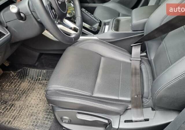 Черный Ягуар I-Pace, объемом двигателя 0 л и пробегом 44 тыс. км за 24900 $, фото 25 на Automoto.ua
