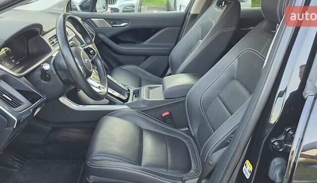 Черный Ягуар I-Pace, объемом двигателя 0 л и пробегом 94 тыс. км за 23500 $, фото 59 на Automoto.ua