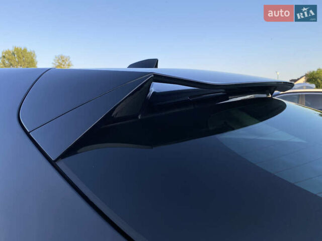 Черный Ягуар I-Pace, объемом двигателя 0 л и пробегом 120 тыс. км за 25900 $, фото 18 на Automoto.ua