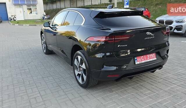 Черный Ягуар I-Pace, объемом двигателя 0 л и пробегом 94 тыс. км за 23500 $, фото 30 на Automoto.ua
