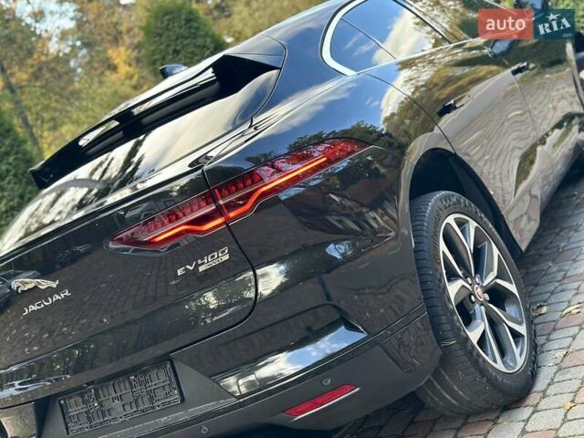 Черный Ягуар I-Pace, объемом двигателя 0 л и пробегом 78 тыс. км за 22700 $, фото 22 на Automoto.ua