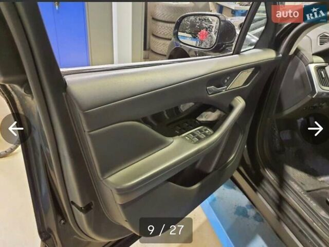Черный Ягуар I-Pace, объемом двигателя 0 л и пробегом 108 тыс. км за 26000 $, фото 7 на Automoto.ua