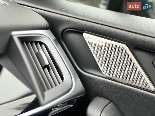 Черный Ягуар I-Pace, объемом двигателя 0 л и пробегом 143 тыс. км за 20500 $, фото 50 на Automoto.ua