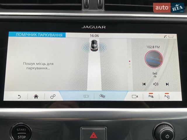 Черный Ягуар I-Pace, объемом двигателя 0 л и пробегом 98 тыс. км за 25200 $, фото 69 на Automoto.ua