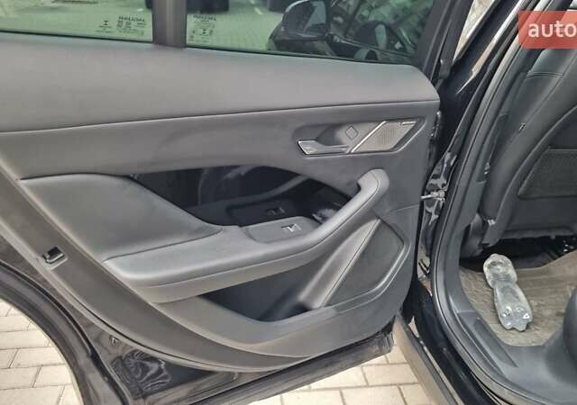 Черный Ягуар I-Pace, объемом двигателя 0 л и пробегом 44 тыс. км за 24900 $, фото 27 на Automoto.ua