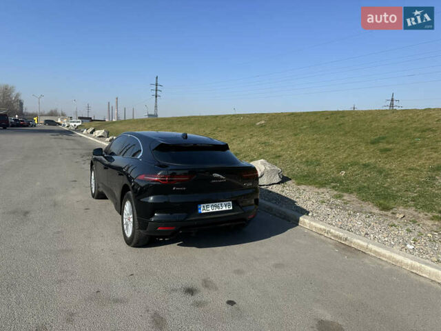 Черный Ягуар I-Pace, объемом двигателя 0 л и пробегом 93 тыс. км за 25000 $, фото 2 на Automoto.ua