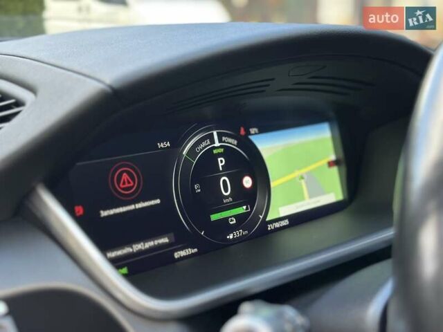 Черный Ягуар I-Pace, объемом двигателя 0 л и пробегом 80 тыс. км за 22750 $, фото 35 на Automoto.ua