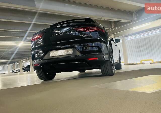 Черный Ягуар I-Pace, объемом двигателя 0 л и пробегом 79 тыс. км за 24300 $, фото 17 на Automoto.ua