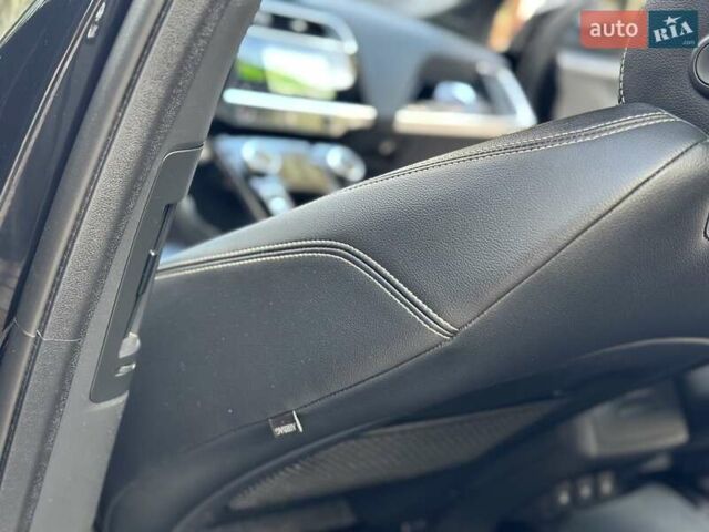 Черный Ягуар I-Pace, объемом двигателя 0 л и пробегом 78 тыс. км за 22700 $, фото 52 на Automoto.ua