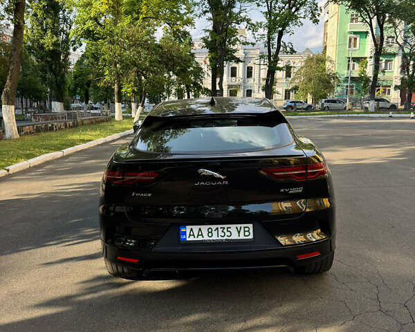 Черный Ягуар I-Pace, объемом двигателя 0 л и пробегом 97 тыс. км за 23000 $, фото 1 на Automoto.ua