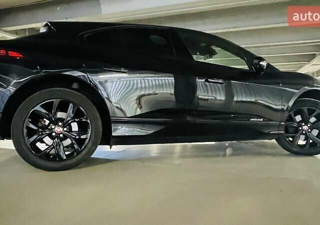 Черный Ягуар I-Pace, объемом двигателя 0 л и пробегом 79 тыс. км за 24300 $, фото 70 на Automoto.ua