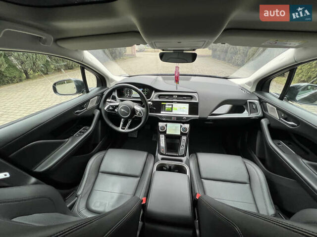 Черный Ягуар I-Pace, объемом двигателя 0 л и пробегом 143 тыс. км за 20500 $, фото 53 на Automoto.ua