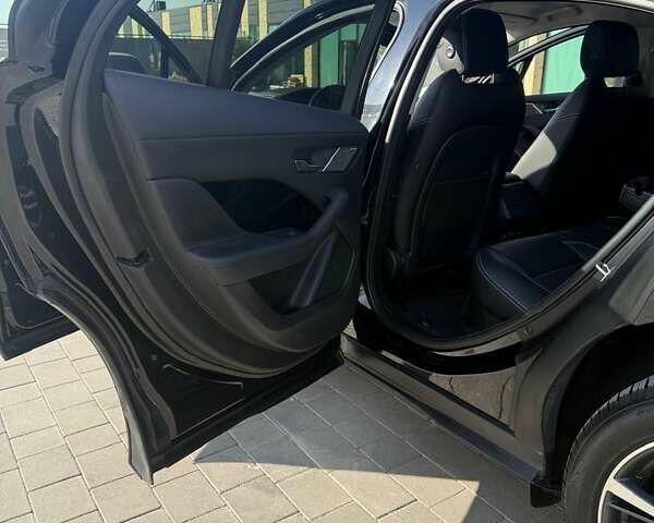 Черный Ягуар I-Pace, объемом двигателя 0 л и пробегом 73 тыс. км за 23999 $, фото 8 на Automoto.ua