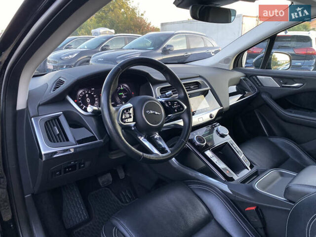 Черный Ягуар I-Pace, объемом двигателя 0 л и пробегом 120 тыс. км за 25900 $, фото 43 на Automoto.ua